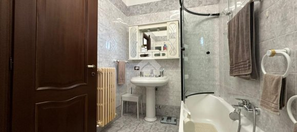 4 rooms Apartment in Palazzolo sull'Oglio, Italy No. 7401 20