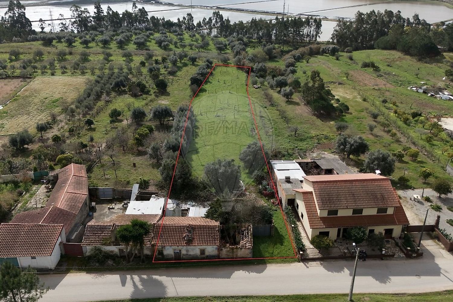 2 bedrooms House in Vinha da Rainha, Portugal No. 166245