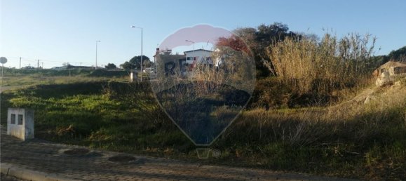 310m² Land in Leiria, Portugal No. 148418 4