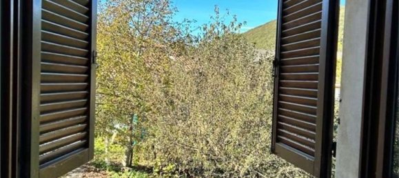 Дом с 6 комнатами в Фолиньо, Италия № 134029 16