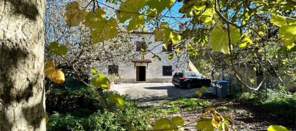 Дом с 6 комнатами в Фолиньо, Италия № 134029 24