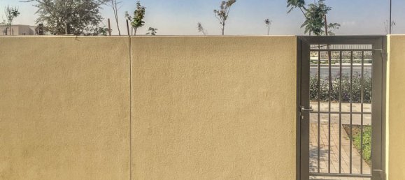 4 bedrooms Villa in Dubai Land, UAE No. 1943 9