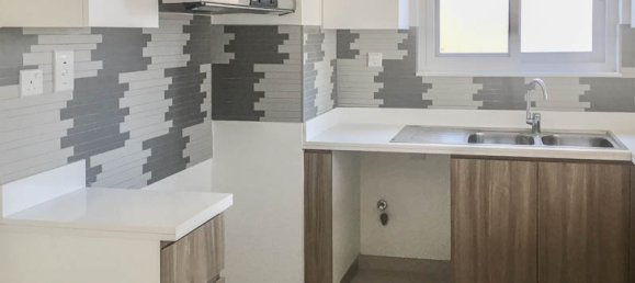 4 bedrooms Villa in Dubai Land, UAE No. 1943 12