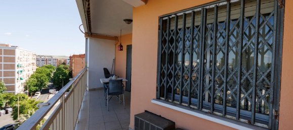 4 bedrooms Apartment in Cordoba, Spain No. 151410 4