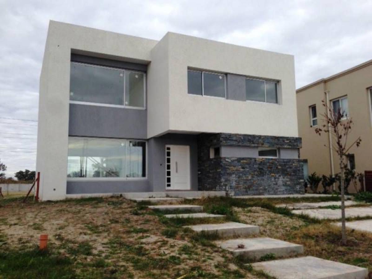 3 Schlafzimmer Haus in Tigre, Argentina, Nr. 63018