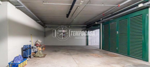 1 room Garage in Milan, Italy No. 242327 8