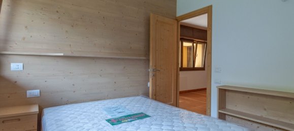 4 bedrooms Apartment in Val di Zoldo, Italy No. 327368 3