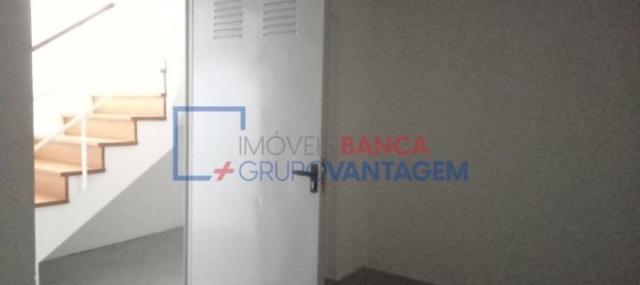 Casa de 3 dormitorios en Cascais, Portugal No. 179150 27