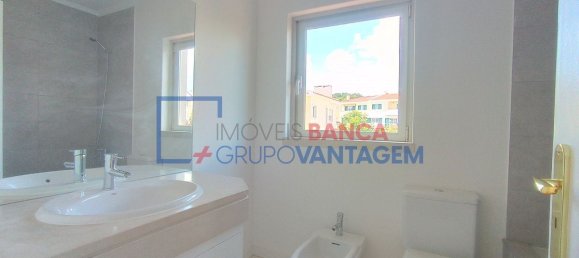 Casa de 3 dormitorios en Cascais, Portugal No. 179150 23