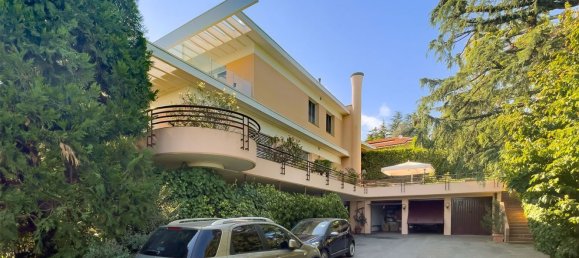 5 غرف نوم بانتهاوس في Pino Torinese, Italy رقم 317220 2