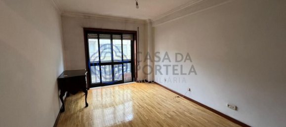 2 Schlafzimmer Wohnung in Porto, Portugal, Nr. 43996 8