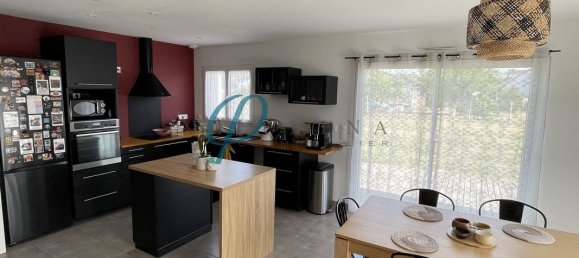 Дом с 3 спальнями в Музей, Франция № 337391 3