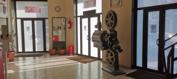 807m² Building in Naples, Italy No. 76521 6