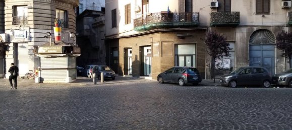 807m² Building in Naples, Italy No. 76521 2