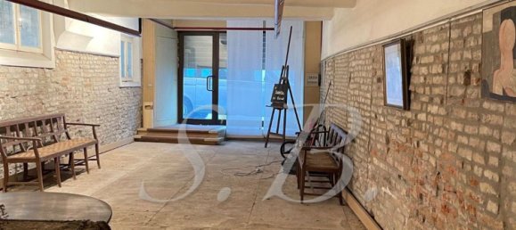 Коммерческая недвижимость 190м² в Мантуя, Италия № 364358 2