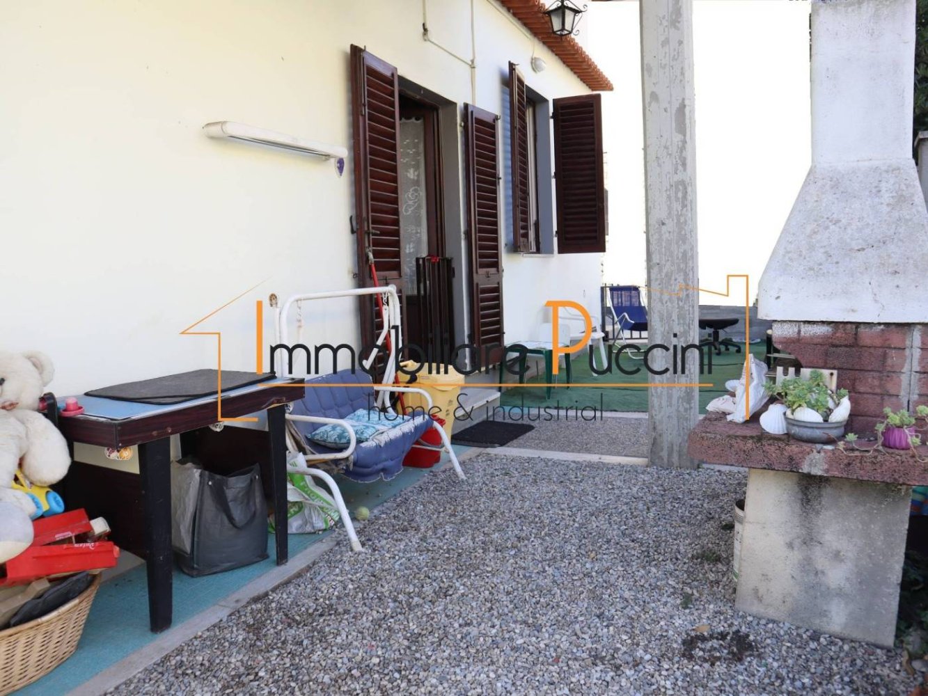 2 bedrooms Apartment in Calenzano, Italy No. 324461