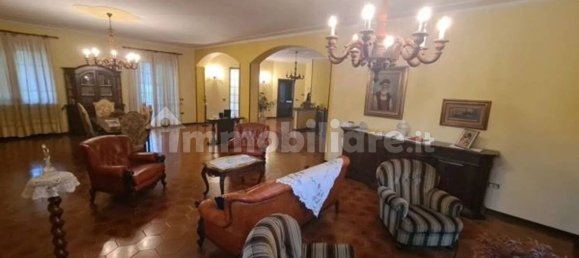 5 bedrooms Villa in Erbusco, Italy No. 258089 3