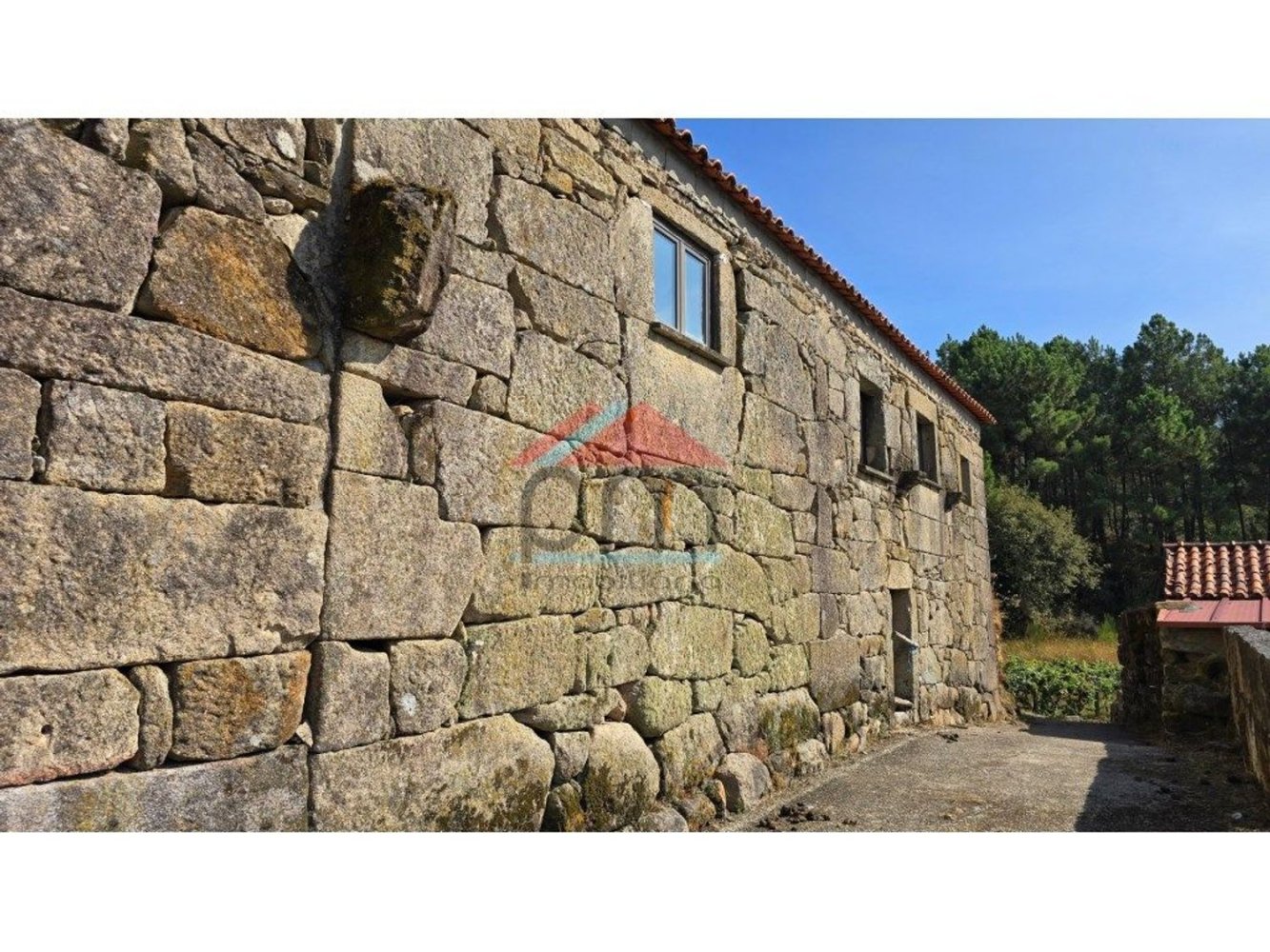 2 bedrooms House in Moncao, Portugal No. 344861