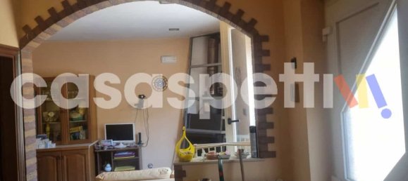 2-Zimmer Haus in Castelvetere sul Calore, Italy, Nr. 381141 11