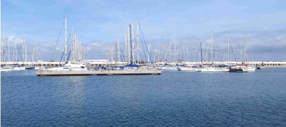 413m² Commercial property in Rome, Italy No. 330580 8