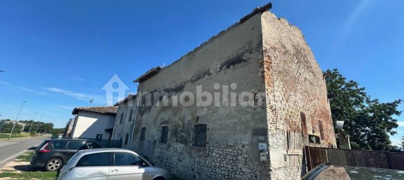 4 bedrooms House in Parma, Italy No. 330600 9