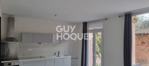 3 Schlafzimmer Gebäude in Carpentras, France, Nr. 349609 2