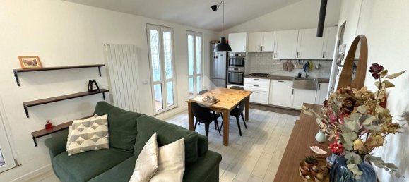 Квартира с 3 комнатами в Сеттала, Италия № 263953 18