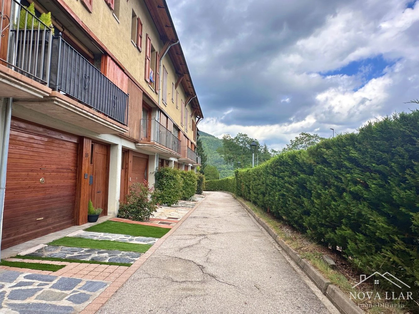 3 غرف نوم تاون هاوس في Girona, Spain رقم 173705