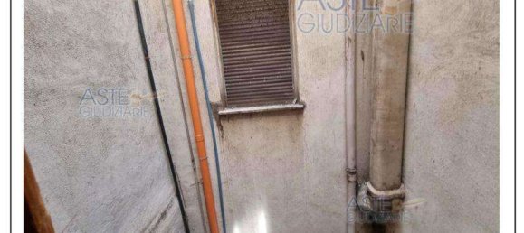 4 rooms Apartment in Rome, Italy No. 200860 16