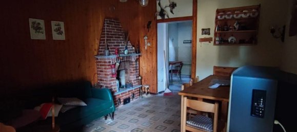 6 rooms House in Momperone, Italy No. 255614 4