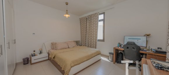 4 bedrooms Townhouse in Town Square, UAE No. 28601 15