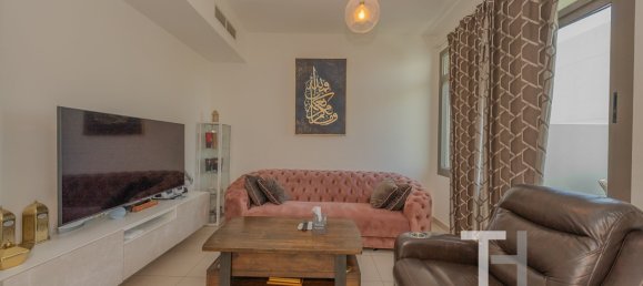 4 bedrooms Townhouse in Town Square, UAE No. 28601 8