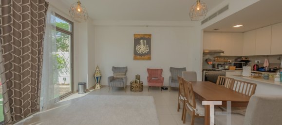 4 bedrooms Townhouse in Town Square, UAE No. 28601 3