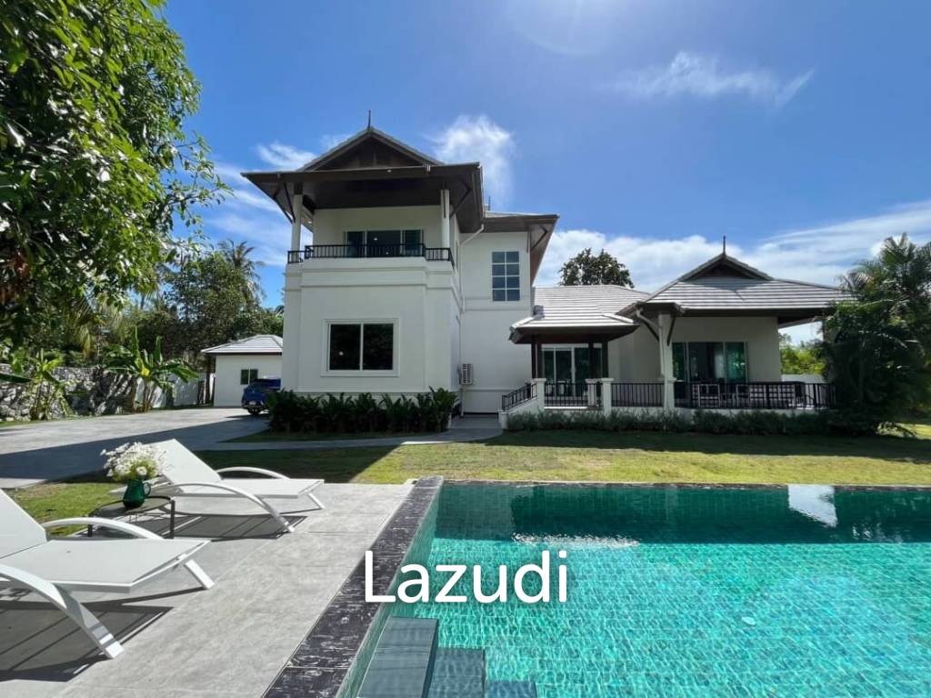 4 bedrooms Villa in Pattaya, Thailand No. 16525