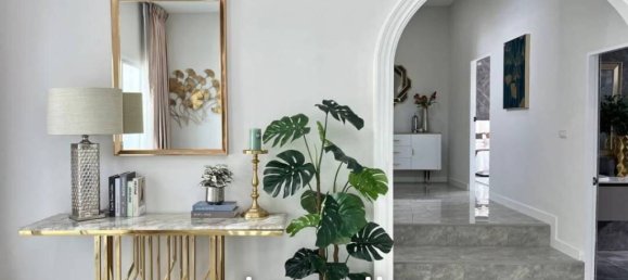 4 bedrooms Villa in Pattaya, Thailand No. 16525 8