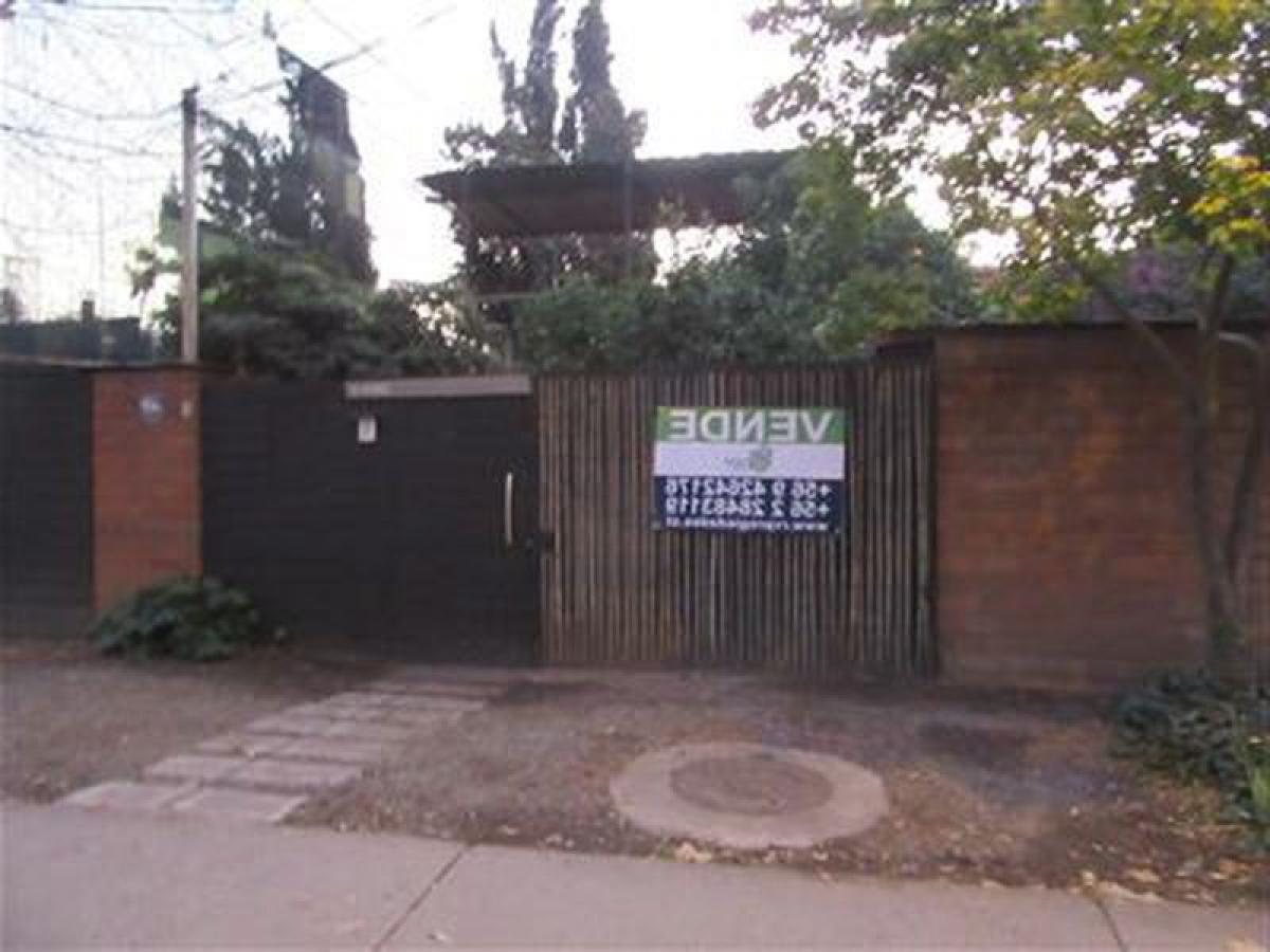 5 bedrooms House in Santiago, Chile No. 1708