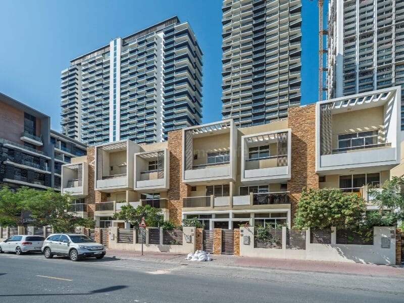 4 bedrooms Villa in Jumeirah Village Circle, UAE No. 114152