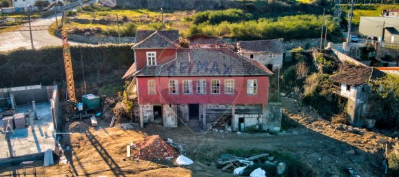 9 bedrooms Castles in Fafe, Portugal No. 43241 4