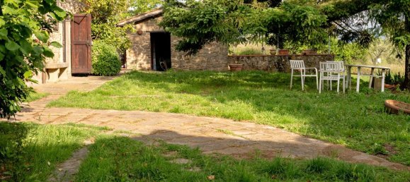 5 غرف نوم فيلا في Uzzano, Italy رقم 339465 39