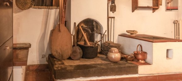 5 غرف نوم فيلا في Uzzano, Italy رقم 339465 25