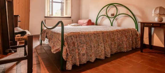 5 غرف نوم فيلا في Uzzano, Italy رقم 339465 11