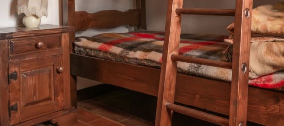 5 غرف نوم فيلا في Uzzano, Italy رقم 339465 23