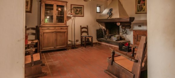 5 غرف نوم فيلا في Uzzano, Italy رقم 339465 16