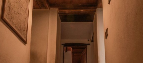 5 غرف نوم فيلا في Uzzano, Italy رقم 339465 24