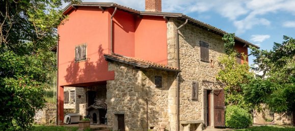 5 غرف نوم فيلا في Uzzano, Italy رقم 339465 37