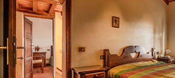 5 غرف نوم فيلا في Uzzano, Italy رقم 339465 9