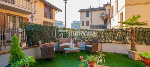 3 rooms Apartment in Cerro al Lambro, Italy No. 42608 10