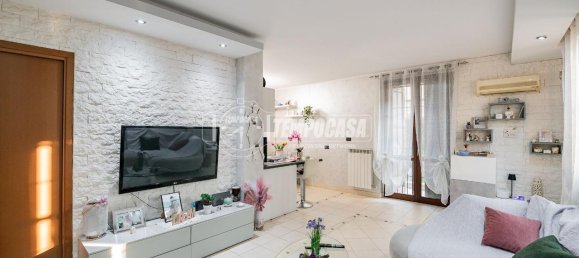 3 rooms Apartment in Cerro al Lambro, Italy No. 42608 18