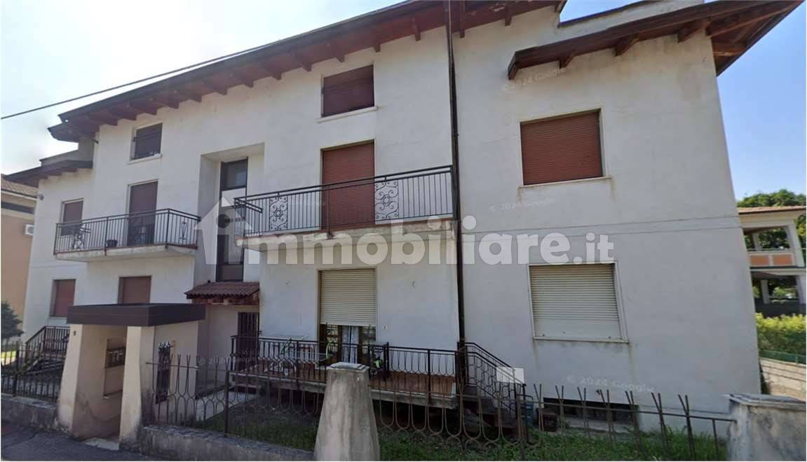 Apartamento de 3 dormitorios en Travagliato, Italy No. 264599