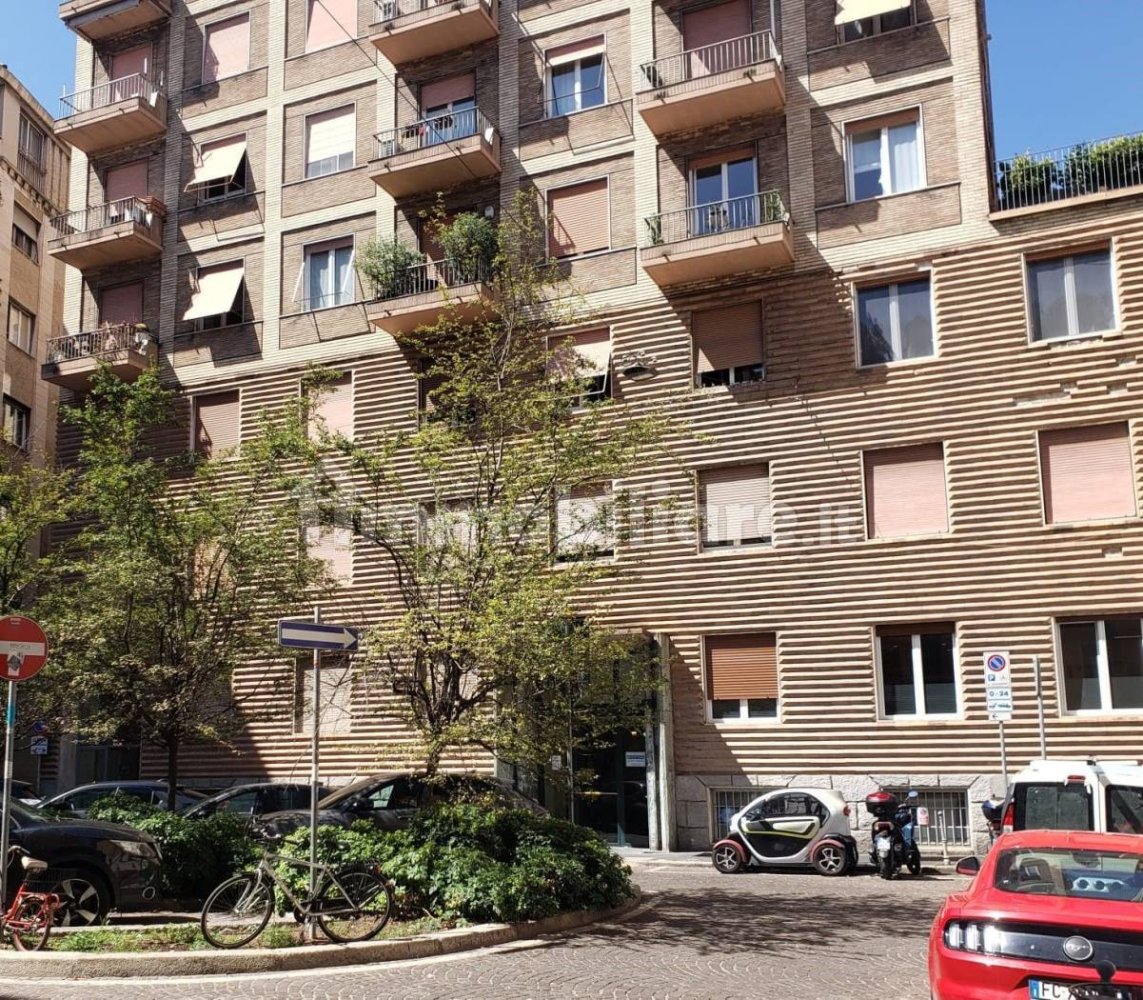 1 Schlafzimmer Wohnung in Milan, Italy, Nr. 260654